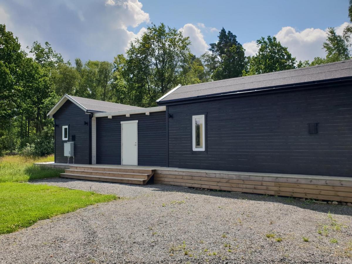 Cabin In The Forest With Spa Bath Västra Torup Exteriör bild